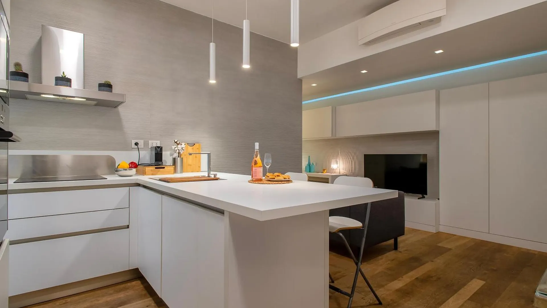 Casa Anto - Charming Apartment 50 Meters From The Beach Alghero